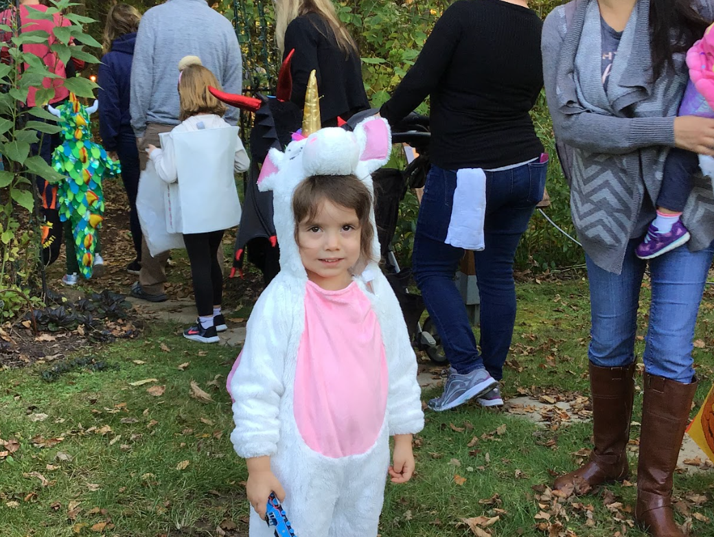 Howl-O-Ween Under the Full Moon