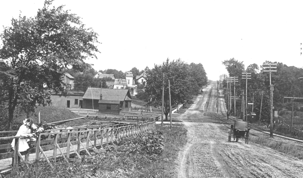 HYBRID - How the Saginaw Trail became Woodward and shaped Birmingham