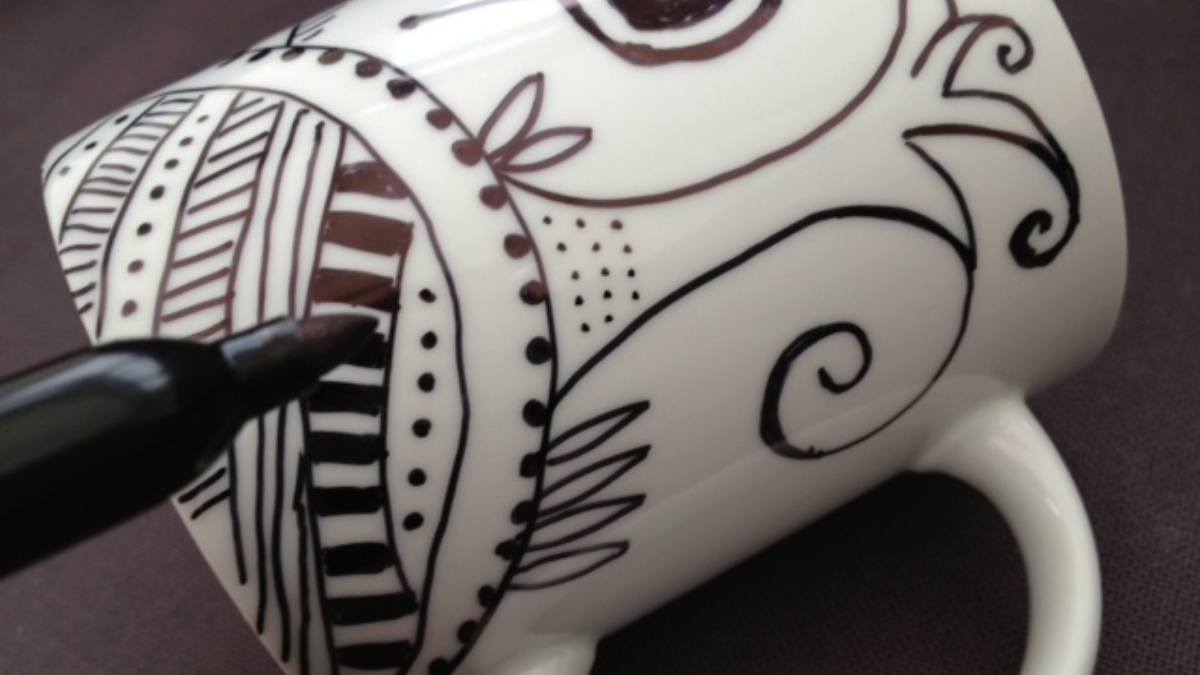 IN PERSON Teen Craft: Mug Decorating