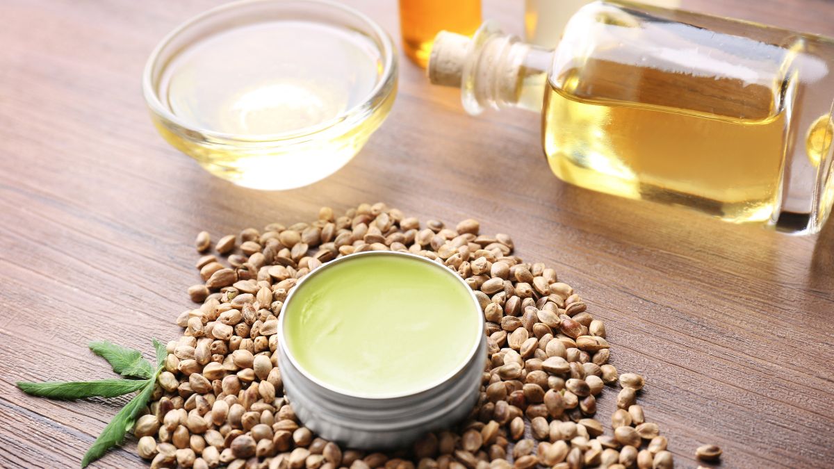 DIY Herbal Salves with herbalist and author Bevin Cohen  (C)