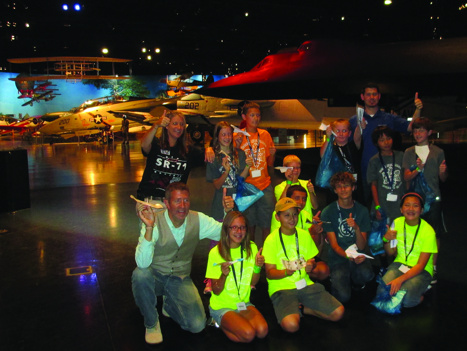 Air Zoo Design and Fly Airplane Challenge